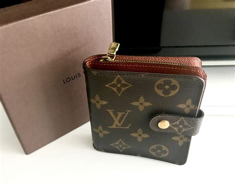 slim wallet louis vuitton|louis vuitton small zippy wallet.